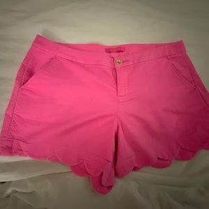 COPY - Lily Pulitzer Buttercup Shorts size 14